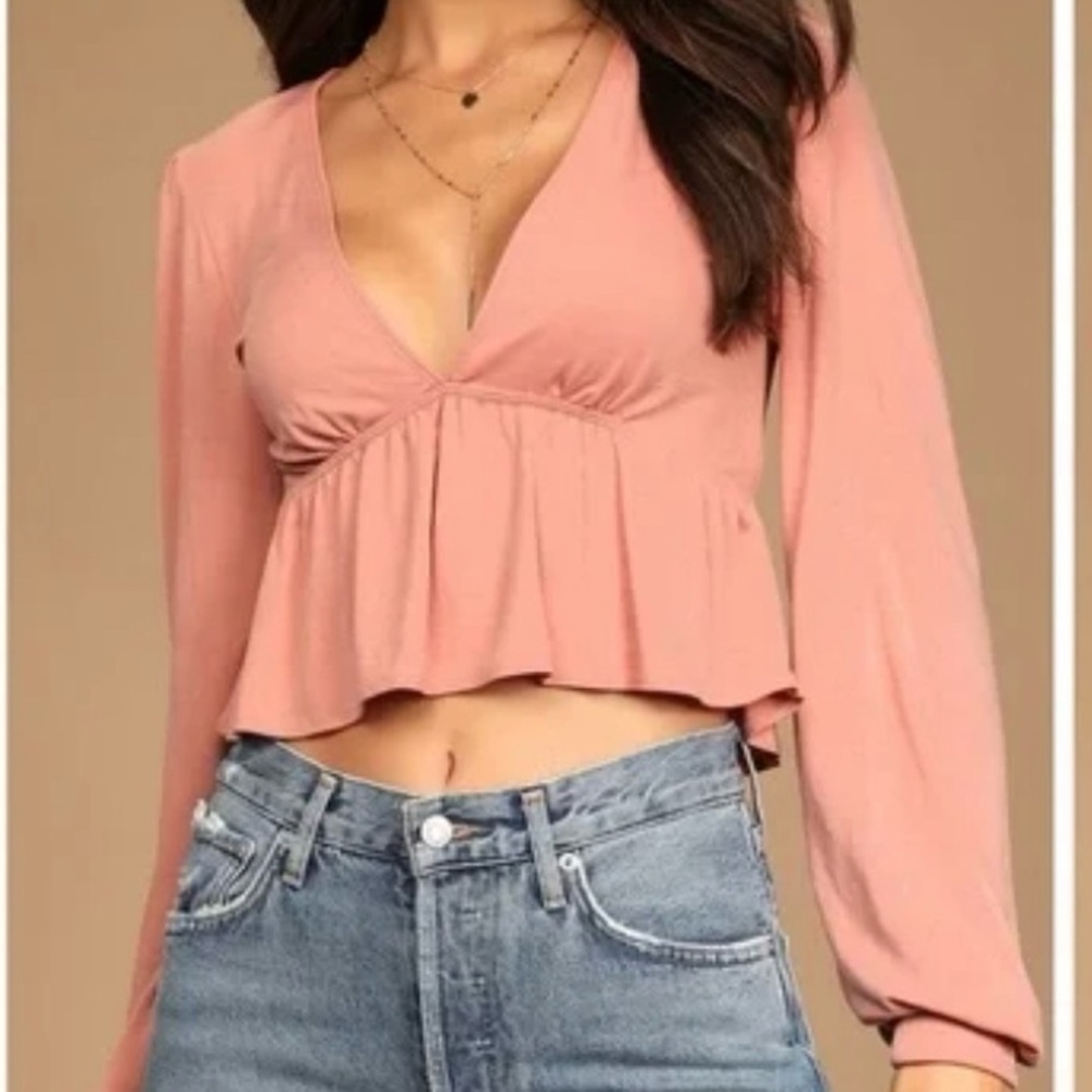 Lulu's Blush V-Neck Blouse‎